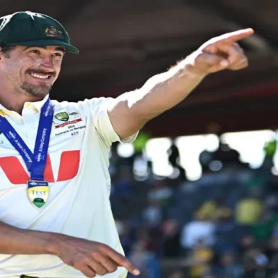 Mitchell-Starc-Dethrones-Bumrah-to-Become-No.-1-Test-Bowler-872x547